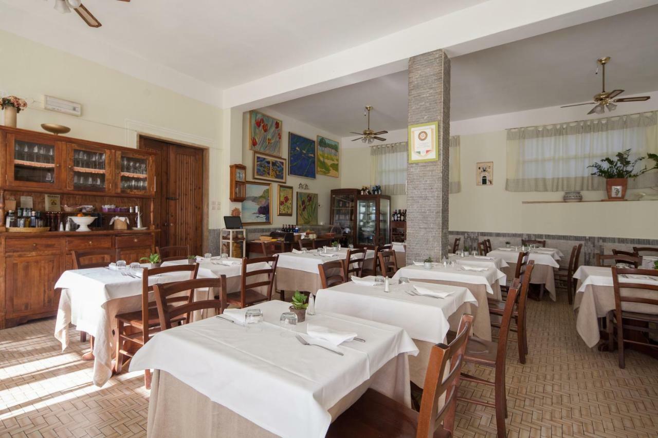 Mattarana Antica Locanda Luigina מראה חיצוני תמונה